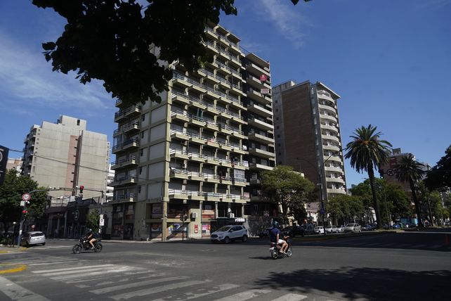 Zona de medicina. Hoy los departamentos chicos se consiguen si están muy bien ubicados para los estudiantes.&nbsp;