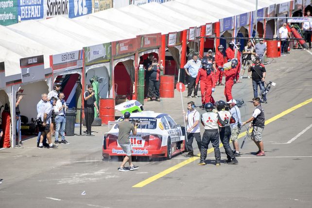 El Top Race le puso color al domingo paranaense