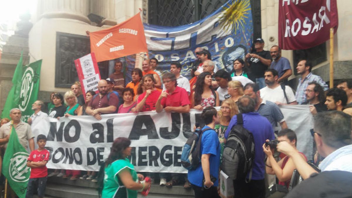 Marcha de la CTA Autónoma contra el ajuste y en reclamo de un bono de ...