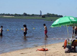La temporada de playa en la ciudad comenzaría antes del 15 de noviembre