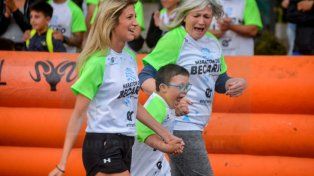Cerca de 3 mil atletas participaron en el Maratón del Becario.