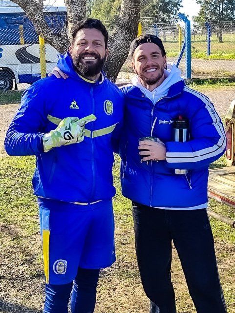 Giovani Lo Celso junto a Jorge Broun en la práctica de Central.