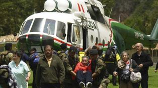 Comienza la evacuaci&oacute;n de turistas y traer&iacute;an los restos de la joven argentina