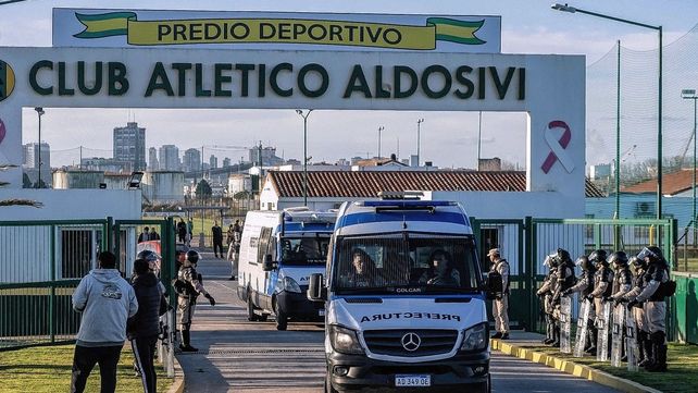 El clima violento continúa en el predio de Aldosivi.