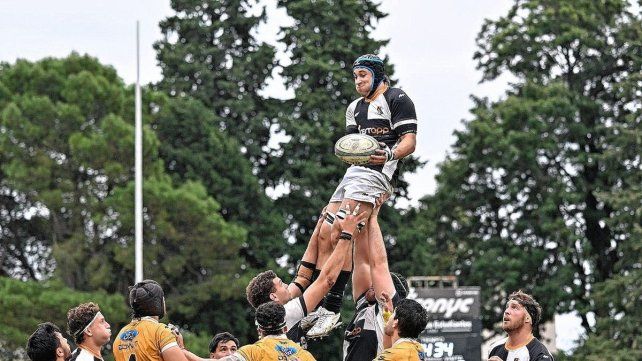Fiesta paranaense: Estudiantes aplastó a Curne y Rowing avanzó a semifinales.