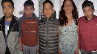 Entre las armas de guerra incautadas hay dos pistolas tipo ametralladora