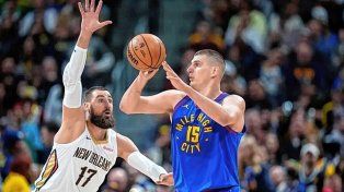 Denver Nuggets tuvo a un intratable Nikola Jokic en su triunfo ante los Pelicans.