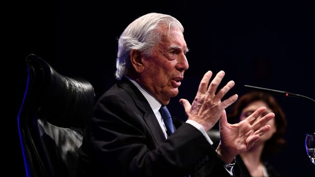 Vargas Llosa. Un país