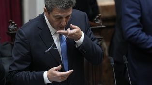 Efecto Massa para contener y evitar la explosion económica