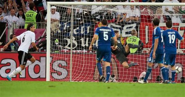 Eurocopa 2012: Alemania venció a Grecia y se metió en las semifinales