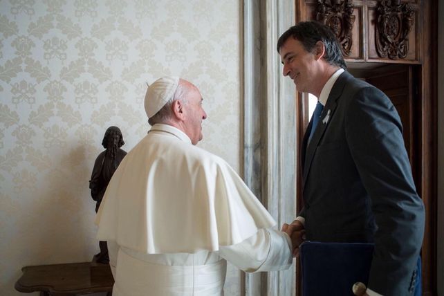 Bullrich mantuvo un encuentro con el papa Francisco