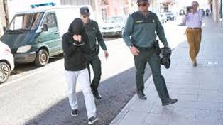 Acusan a un español del crimen de una argentina