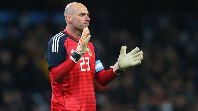 El arquero Willy Caballero atajará durante un mes en un club