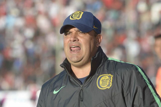 Técnico. Fernández está haciendo historia con la reserva fruto del buen juego y los resultados positivos.