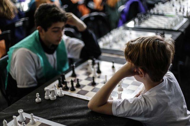 El juego-ciencia. El ajedrez se afianza en la ciudad y los espacios donde se practica están muy demandados.