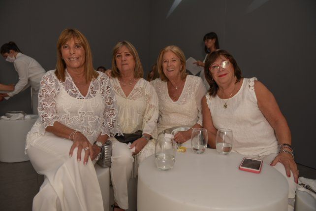 Alicia Spoto, Alicia Mendez, Patricia de Gascardi y Yolanda Noé