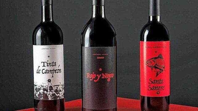 Un campeón con Colón estrenó su línea de vinos en honor al título