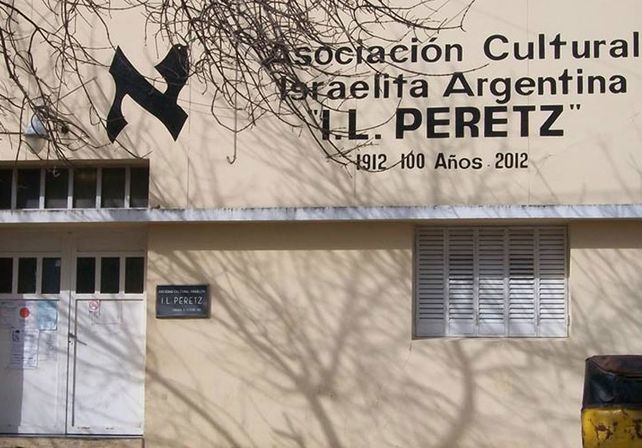 La Daia Santa Fe repudió las pintadas nazis en la I.L.Peretz