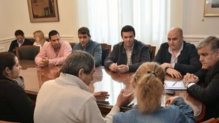 Reunión con vecinos de Barrio Jardín Botánico y Nueva Pompeya por inseguridad