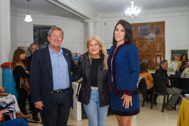 Miguel Milanom Graciela Sandín y Daniela Ratti
