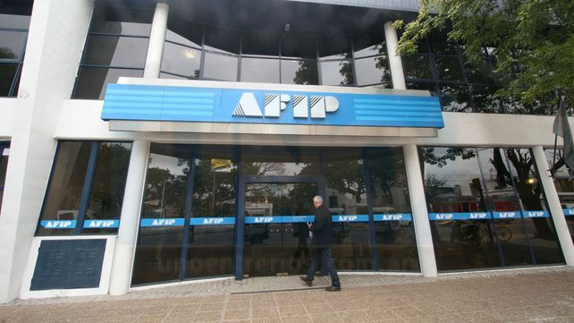 A partir de 2018 el pago de todos los impuestos será bancarizado