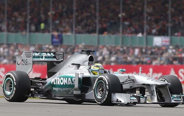 Sólido. Rosberg aprovechó todas las contingencias