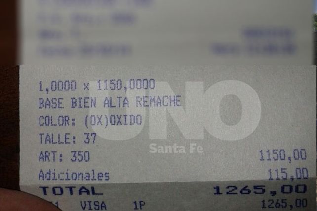 Tarjetas de crédito: multan a locales por el cobro de extras