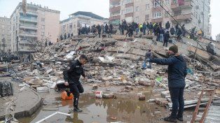 Las zonas limítrofes fueron gravemente afectadas por el terremoto durante la madrugada de este lunes que produjo el colapso de miles de edificios