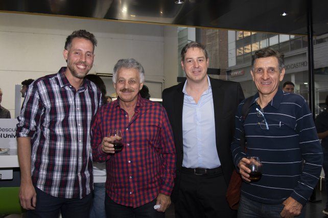Pablo y Rubén Cruz, Mariano Gabenara y Enrique Petroni