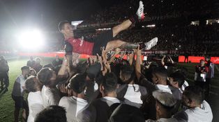 La noche mágica del retiro de Maxi en imágenes
