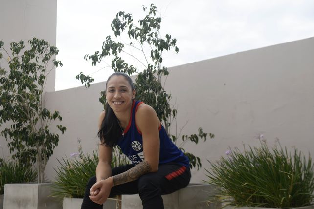Emilce Sosa pasó por Rosario junto a San Lorenzo
