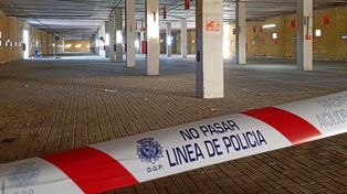 Un hombre estranguló a su mujer luego de perder un vuelo