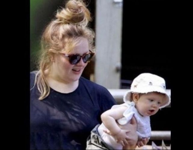 Adele mostró a su hijo