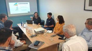 Dos investigadores de Países Bajos trabajan en torno a la biodiversidad ganadera en la provincia de Entre Ríos.