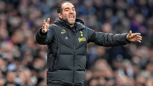 Tottenham echó al DT interino tras ser goleado por Newcastle