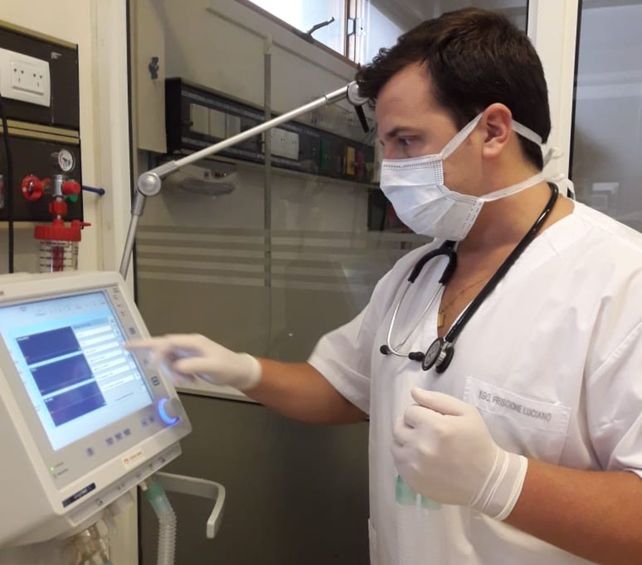 Cuáles son los beneficios y los riesgos de la asistencia mecánica respiratoria