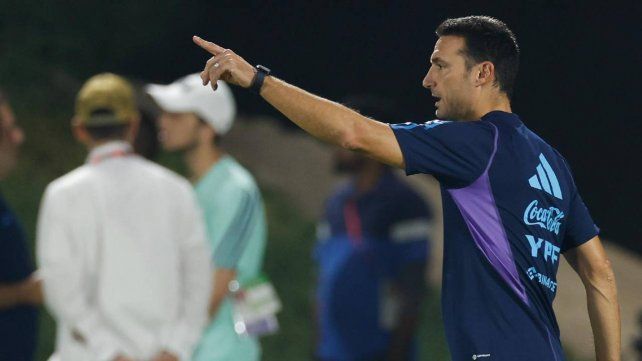 Scaloni todavía deshoja la margarita de cara al equipo del debut.