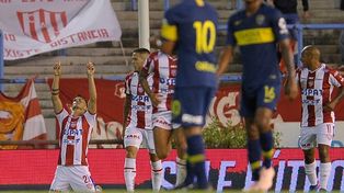 Unión se reinventó y superó con claridad a Boca en Mar del Plata
