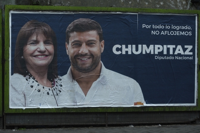 La Justicia dispuso que Gabriel Chumpitaz retire su cartelería y folletería de campaña.