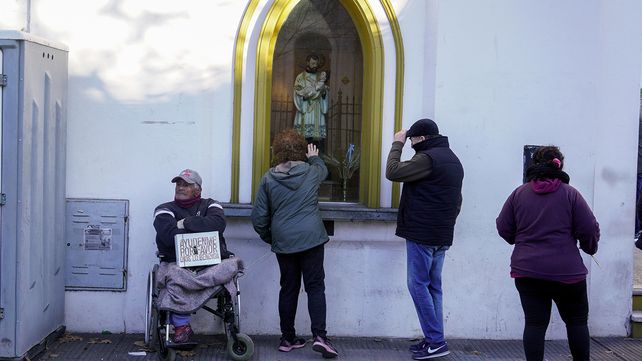 Fieles rosarinos celebran San Cayetano y renuevan su pedido de pan y trabajo