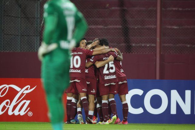 Lanús ganó de local por la Sudamericana.