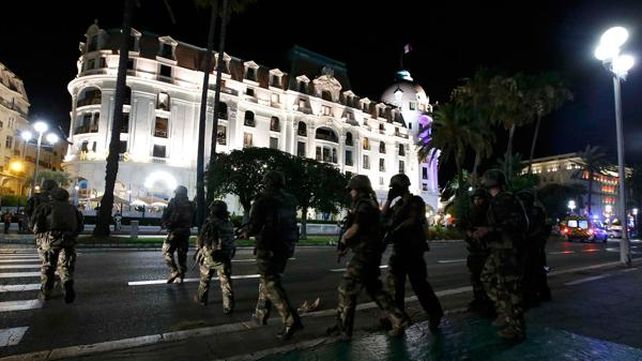 La policía rodeó el perímetro (Reuters)
