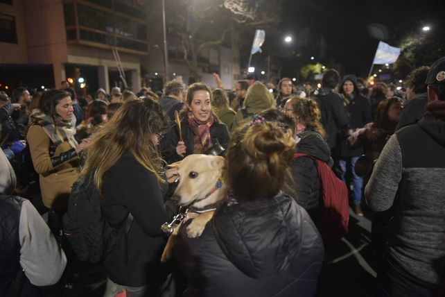 Las cacerolas se hicieron escuchar en Rosario en reclamo por el rumbo económico