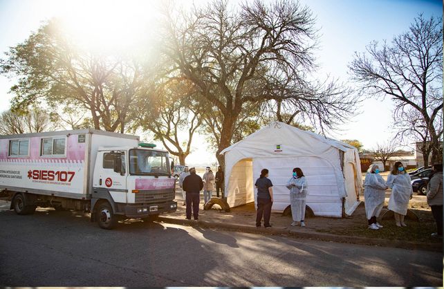 Coronavirus: cuatro positivos en barrio Yapeyú y esperan el resultado de otros 14 hisopados