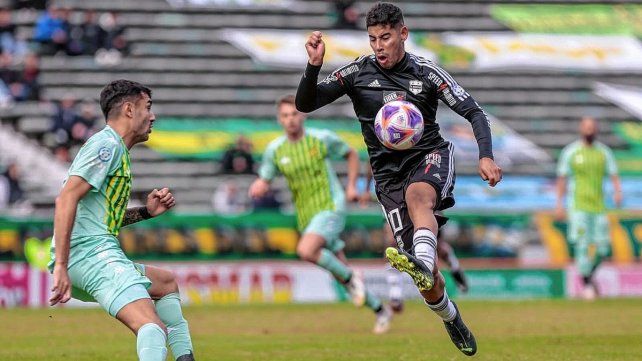 Lázaro Romero: Vamos a pelear por el ascenso que anhelamos.