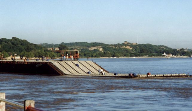 Así es la manta geotextil que fija el lecho del río y protege al Túnel Subfluvial Así es la manta geotextil que fija el lecho del río y protege al Túnel Subfluvial