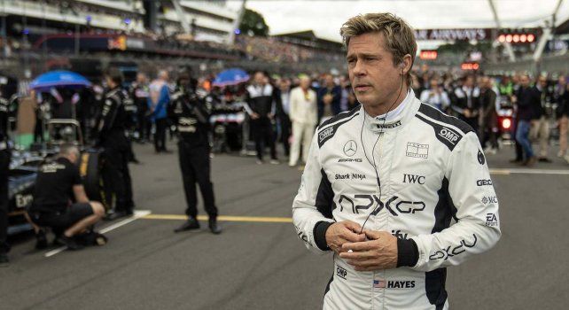 Brad Pitt marcó su sello de estrella hollywoodense a la película de la F1.