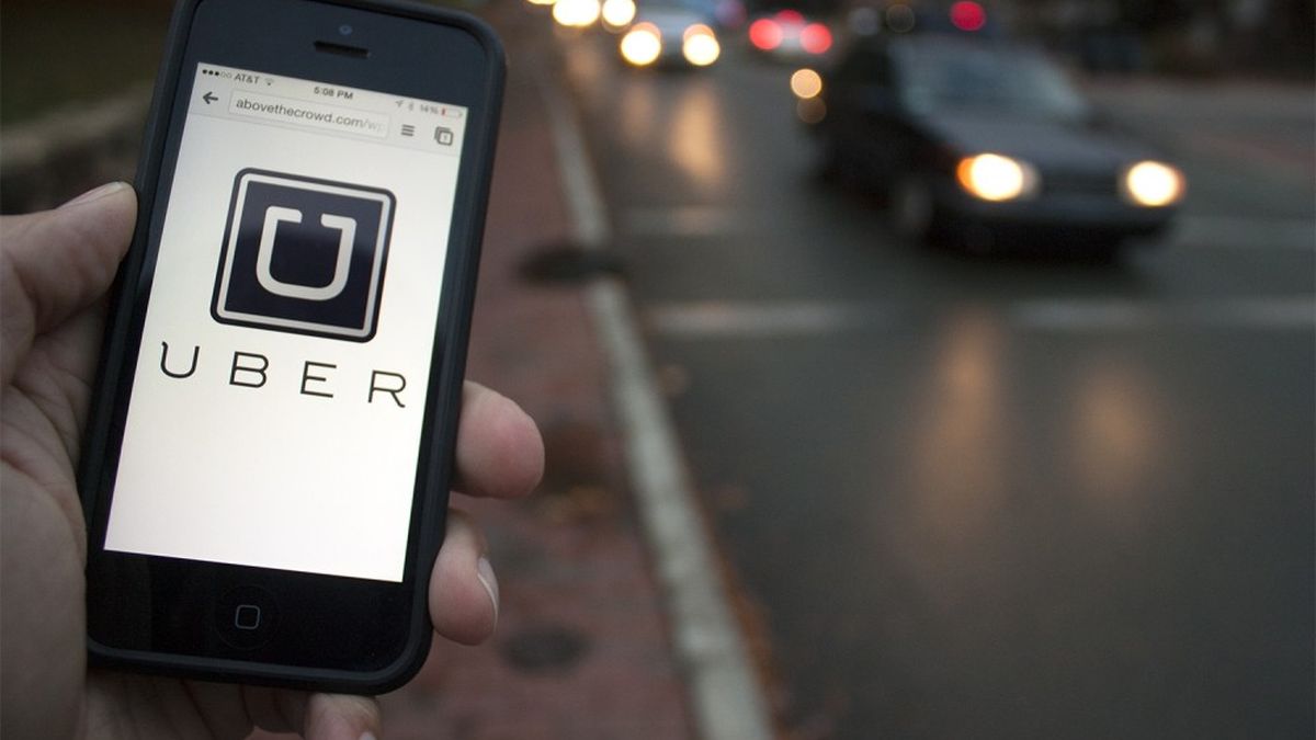 Falsos pasajeros le tendieron una trampa a un chofer de Uber y le ...