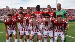 Así formaría Unión ante Racing en su primer partido de 2018