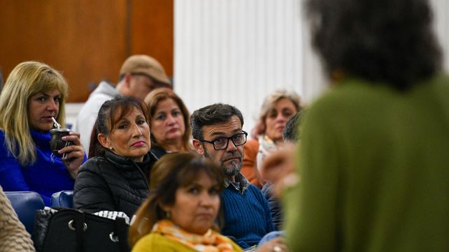 Desde hoy exponen listados de docentes provisorios de suplencias de ascenso